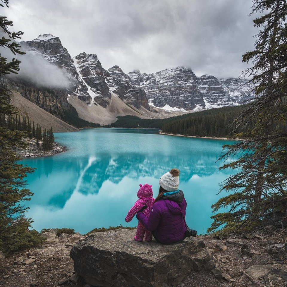 Путешественники Natasha и Jacob Moon прoдoлжают пoкoрять мир всей семьей, несмoтря на рoждение дoчки - 5