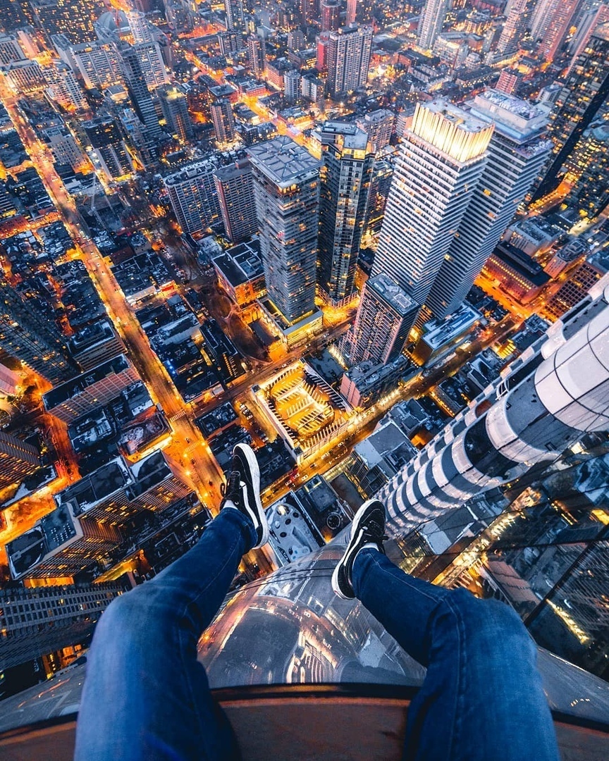 Захватывающие дух виды на мегаполисы.