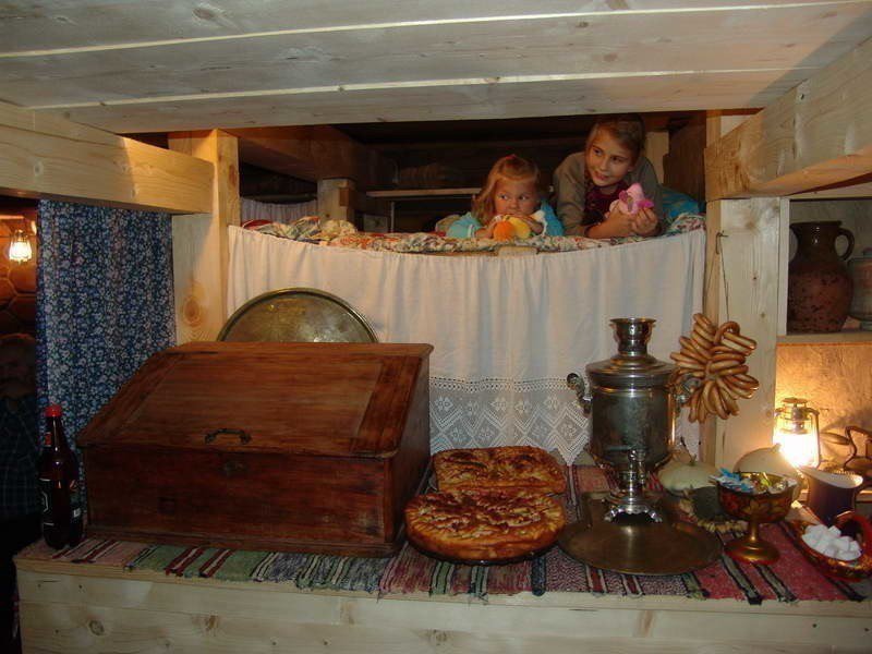 Деревенские избы с русскими печами как напоминание о лучших днях нашей жизни... - 5