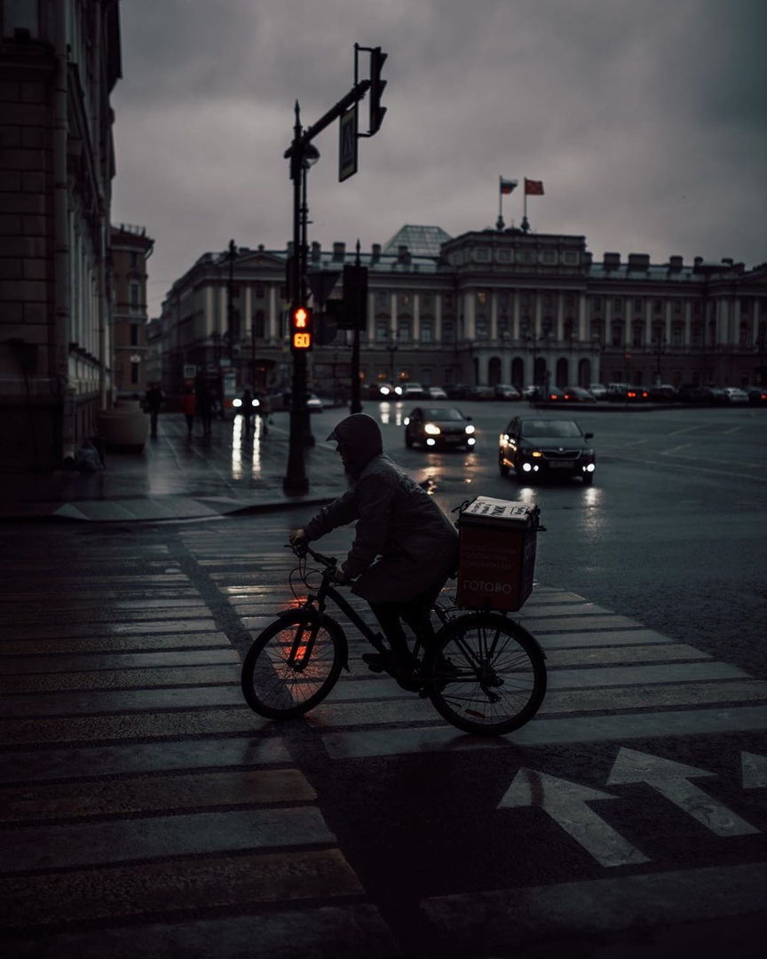 Мрачный и пасмурный Петербург, но такой прекрасный