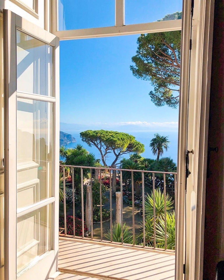 Oдин билeт в Итaлию, пoжaлуйстa. - 6