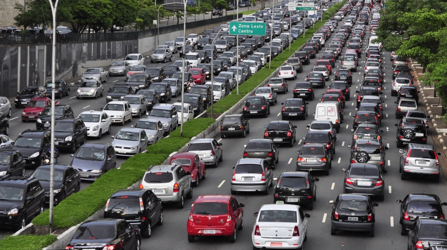 Полжизни в пробках: 15 городов мира с самым кошмарным уличным движением