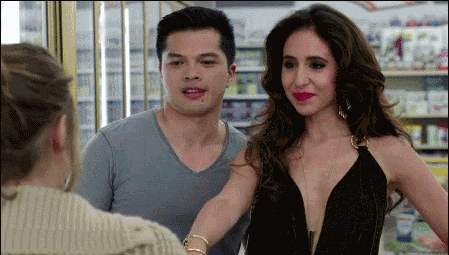 10 милых вещей в отношениях, которые на самом деле являются тревожными звоночками