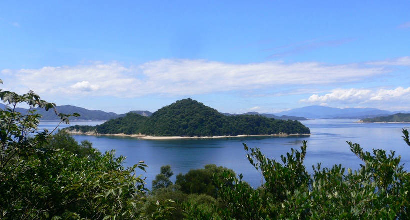 Окиносима — священный японский остров только для мужчин