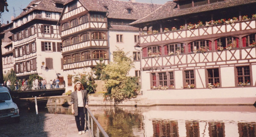 Американка повторила фото в разных уголках Европы, которые сделала 30 лет назад