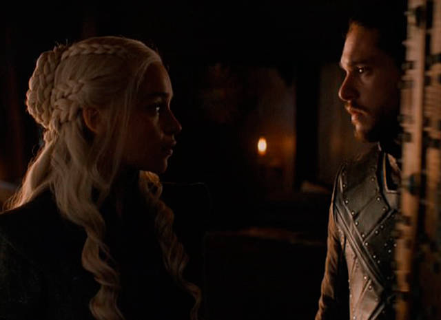 Внимание, спойлер: Джон Сноу и Дейенерис Таргариен озадачили зрителей "Игры престолов" в финале 7-го сезона
