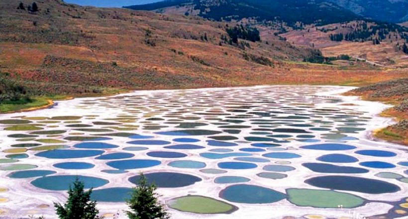 Зачем индейцы выкупили озеро Споттед-Лейк и не пускают к нему туристов