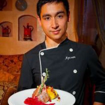 Mmmmm… Du whlst den Monitor ganz verschlingen!