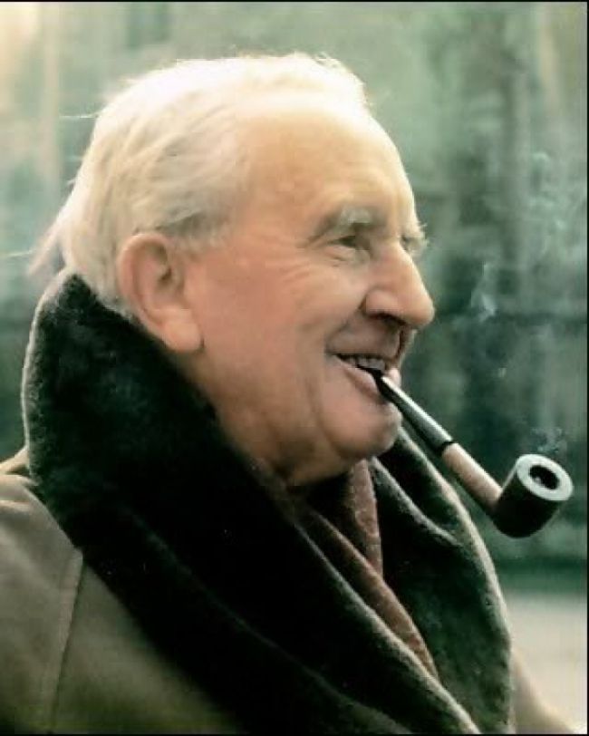 Syn Tolkiena krytykuje ekranizacje Petera Jacksona