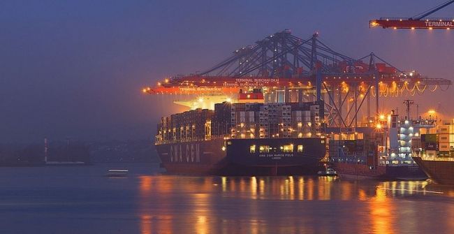 世界上最大的集装箱船‘CMA CGM Marco Polo’