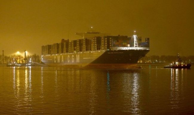 世界上最大的集装箱船‘CMA CGM Marco Polo’