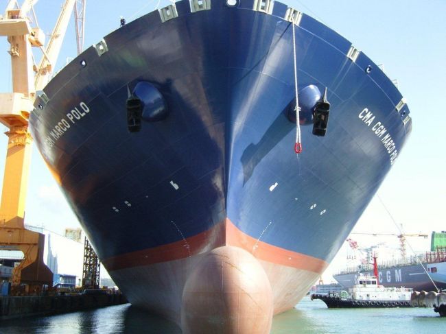 世界上最大的集装箱船‘CMA CGM Marco Polo’