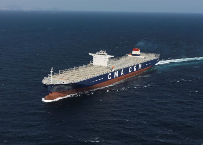 世界上最大的集装箱船‘CMA CGM Marco Polo’