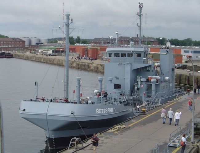 Уникальный корабль-ножницы