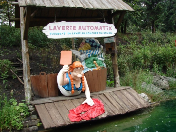 Парк розваг & laquo; Asterix & raquo; у Франції