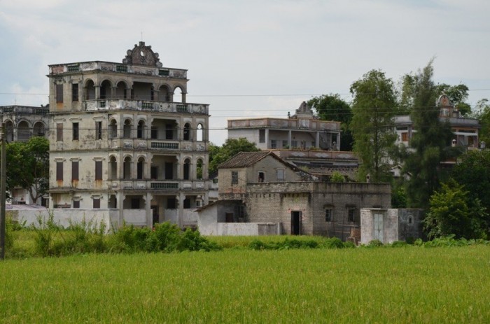 House-towers dyalou in China