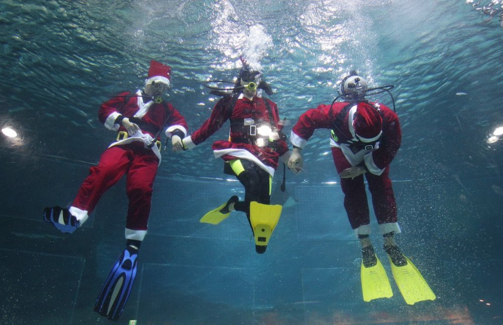 Сантамания повсюду