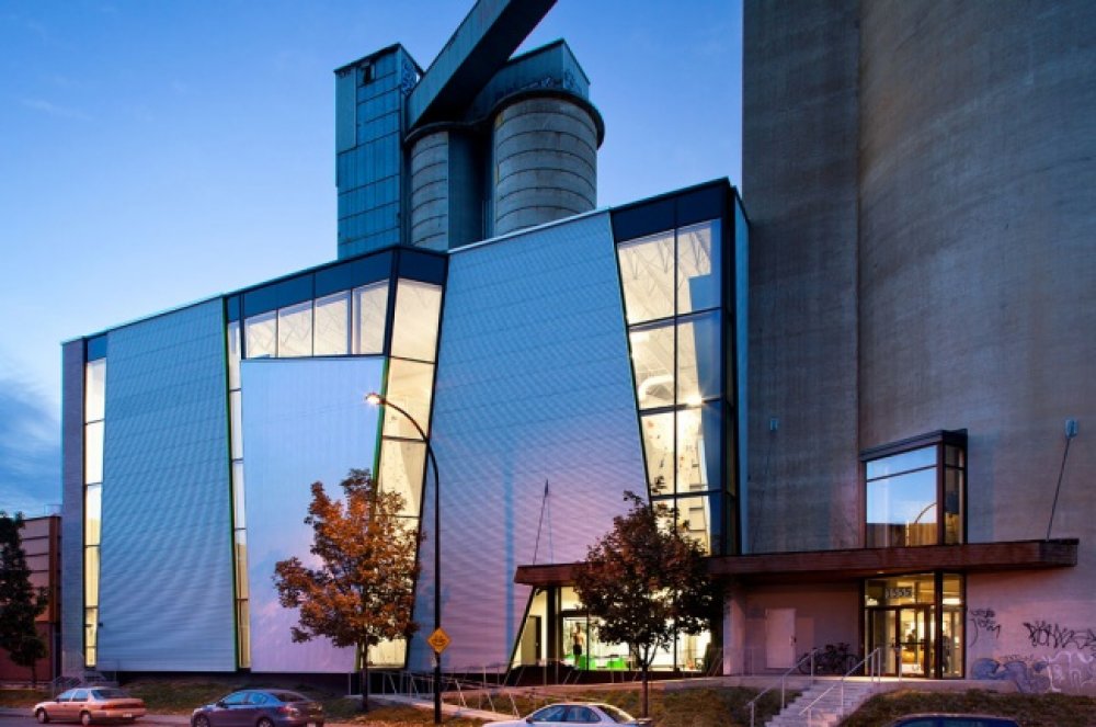 Second Life of Facilities