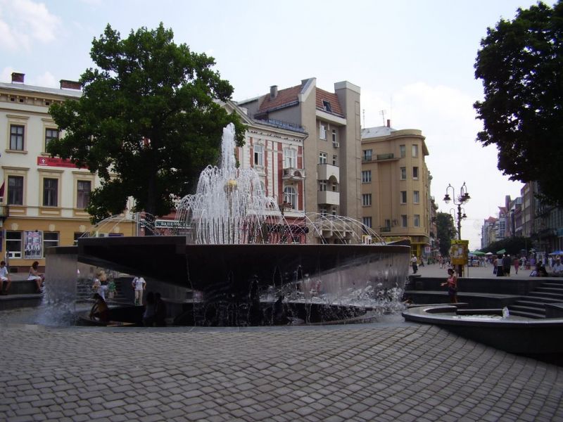 Fountain on Vicheva Square