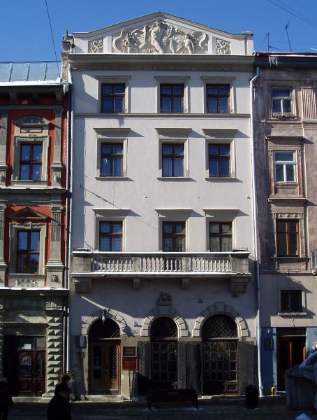 Массарівська кам'яниця