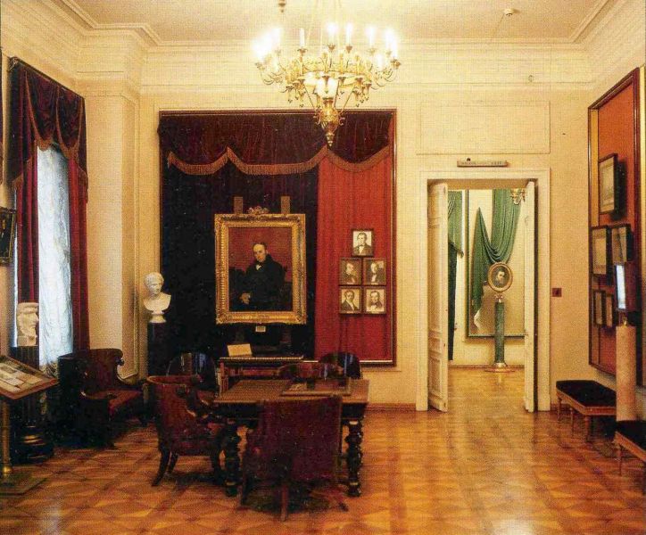 Национальный музей Тараса Шевченко