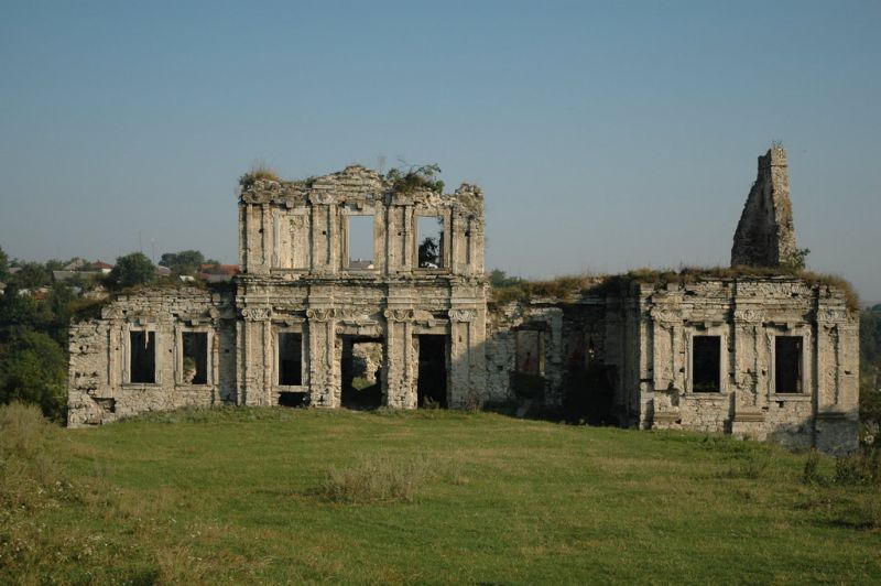 Skala-Podolsky Castle Скала-Подольский замок