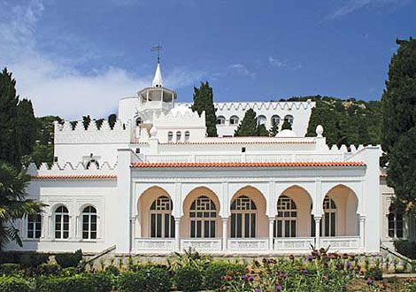 Дворец Кичкинэ