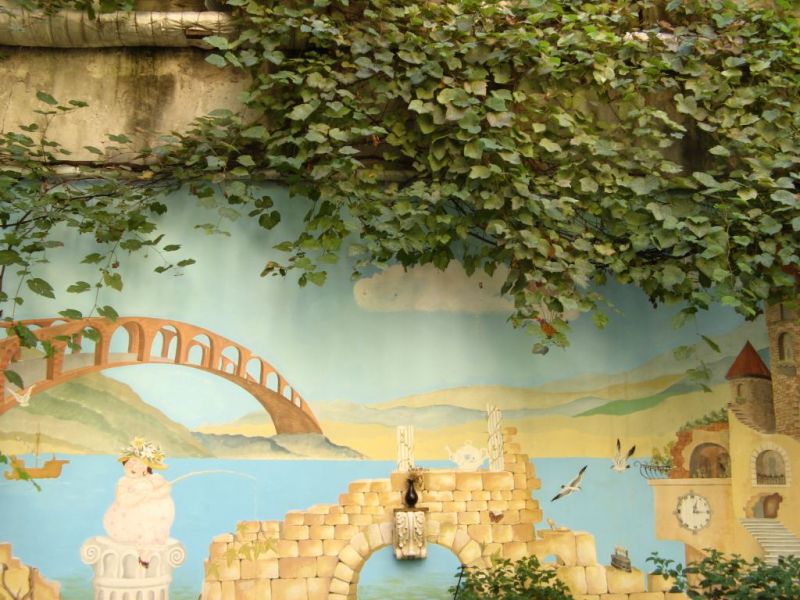 Двор Окно в Европу