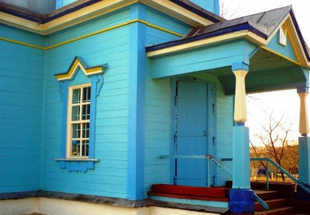 Храм Архістратига Михайла, Кримне