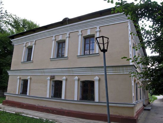 Клуб-музей ветеранов войны и труда