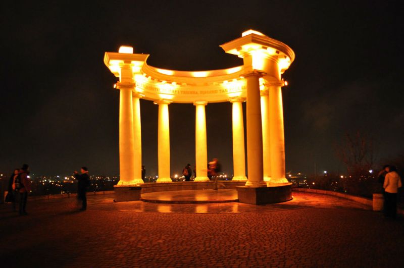 Белая беседка Белая беседка