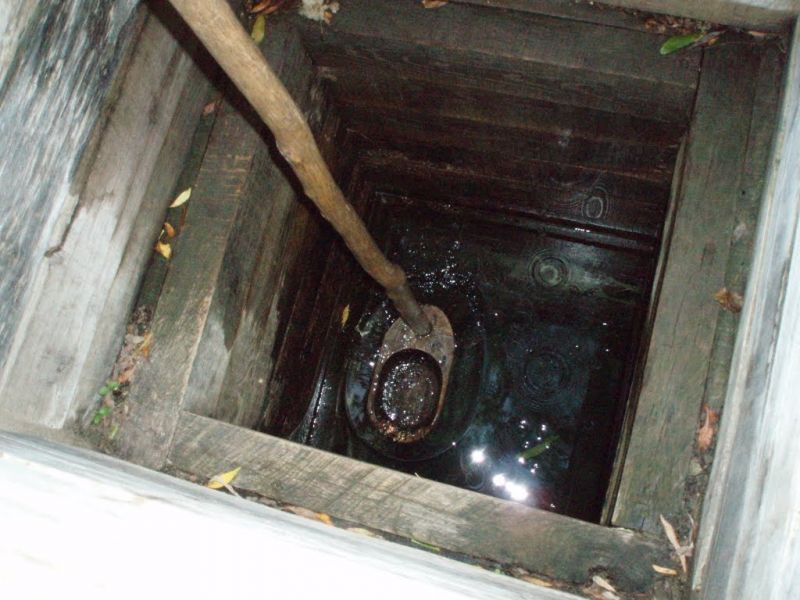 Three Wells, Subbots