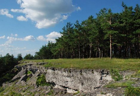 Гора «Девичьи скалы»