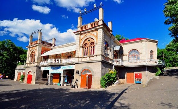 Миколаївський яхт-клуб