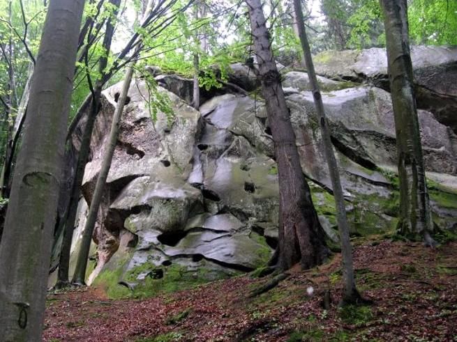 Протятые камни (Соколиное око)