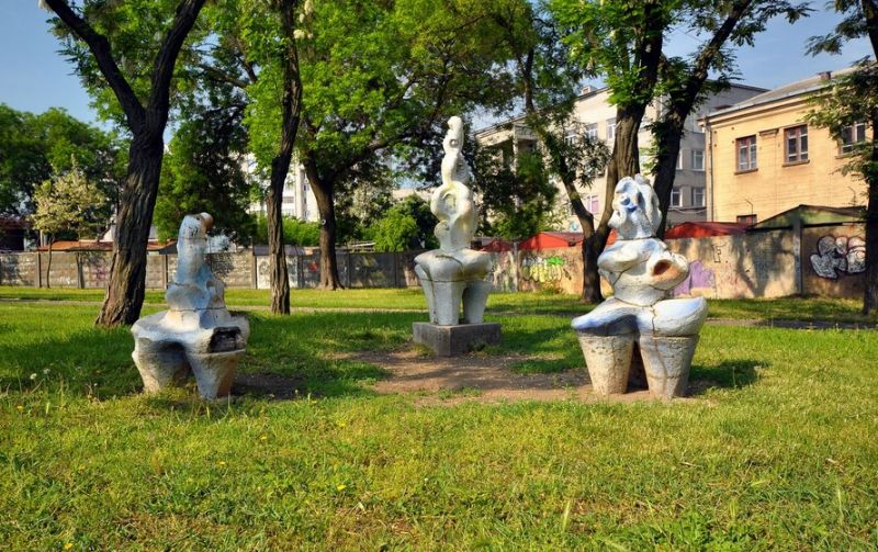 Сквер имени Шуры Кобера и Вити Хоменко