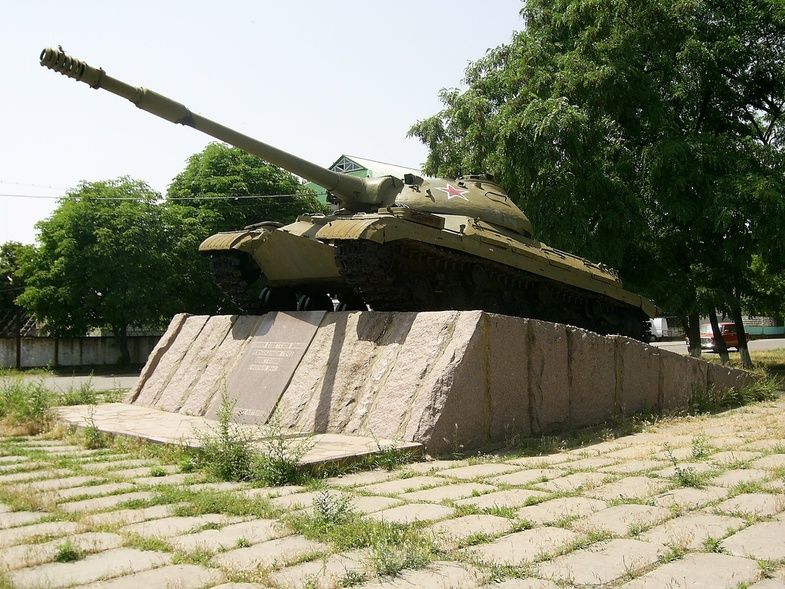 T-10 tank in Apostolovo