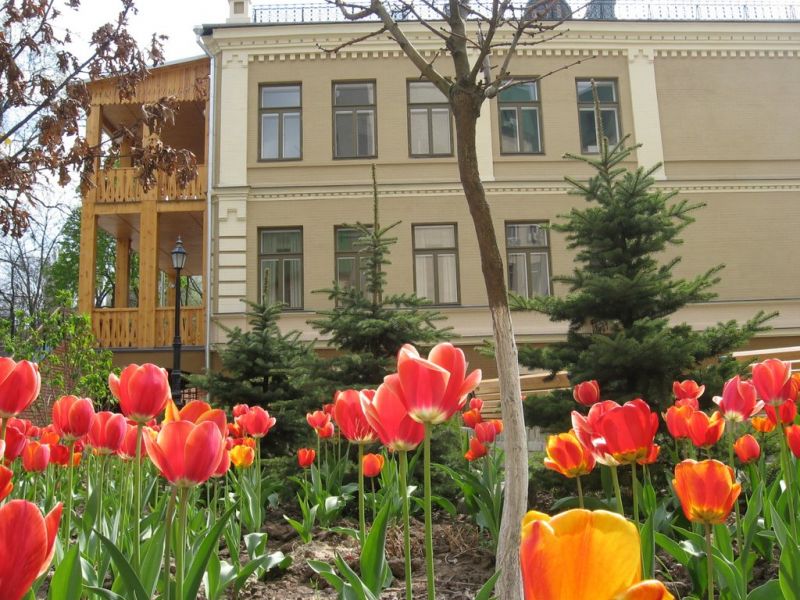 Историко-мемориальный музей Михаила Грушевского Историко-мемориальный музей Михаила Грушевского