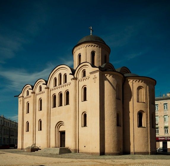 Church of the Assumption of the Virgin Pirogoshi Церковь Успения Богородицы Пирогощи