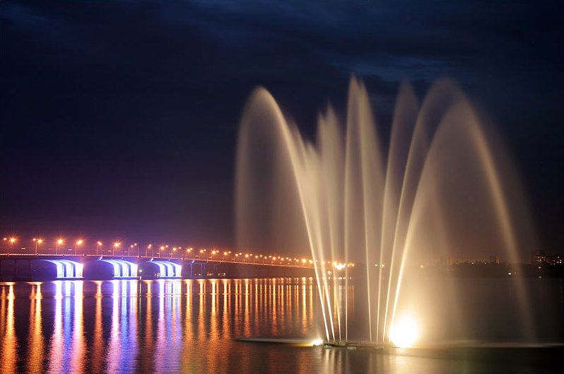 Фонтан «Белый лебедь» Фонтан «Белый лебедь»