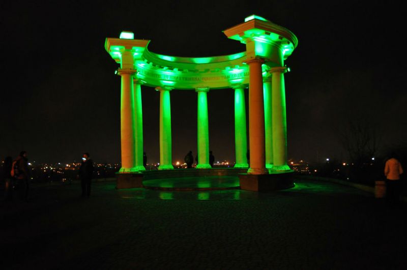 Белая беседка Белая беседка