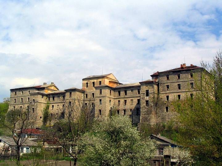 Barracks of the Kamyanets-Podilsky fortress