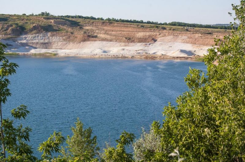 Песчаный кварцевый карьер под Новой Водолагой
