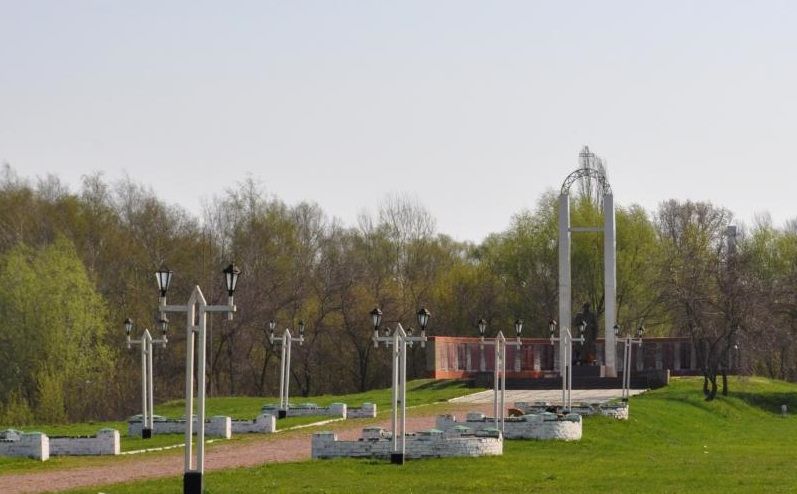 Мемориал жертвам ВОВ (Мемориал славы)