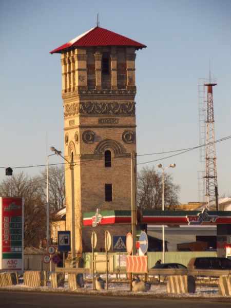 Water tower, Piryatin
