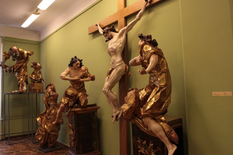 Музей сакральної барокової скульптури 18 ст. імені Івана Пінзеля