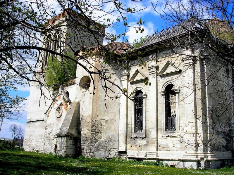 Руїни костелу Пресвятої Трійці, Підгайці