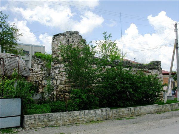 Castle Tower, Ozeryans