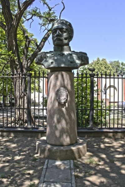 Пам'ятник Нахімову, Миколаїв