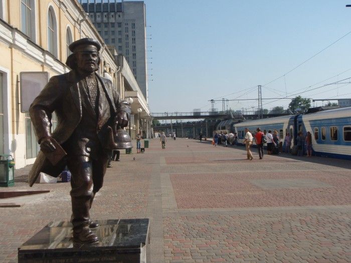 Monument to Father Fyodor in Kharkov